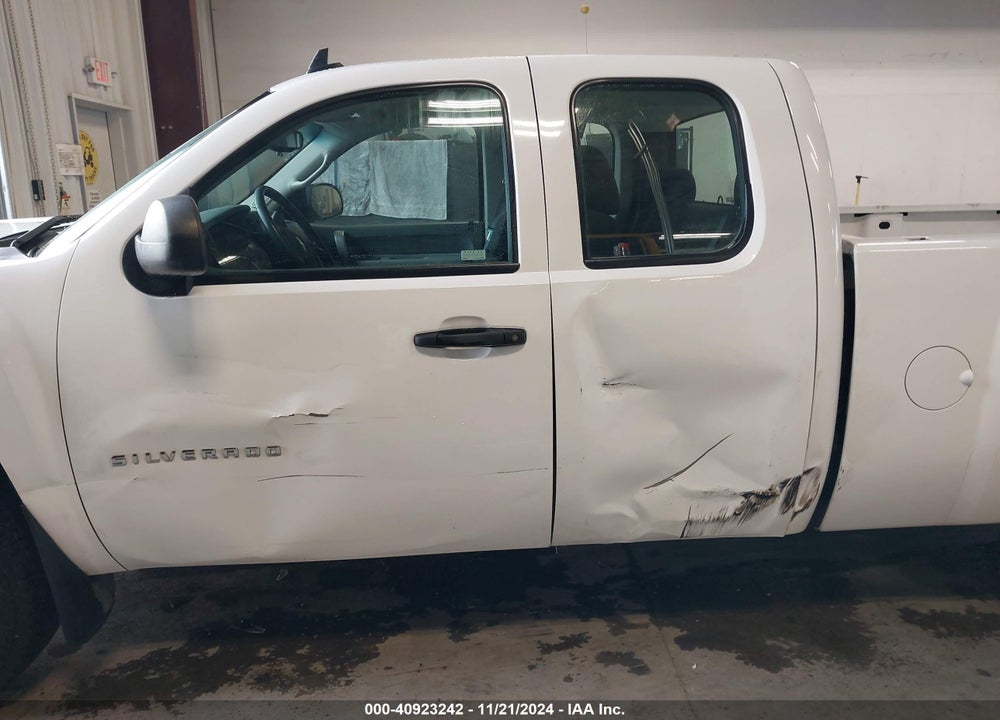 2011 CHEVROLET SILVERADO VIN: 1GCRKPEA6BZ229809