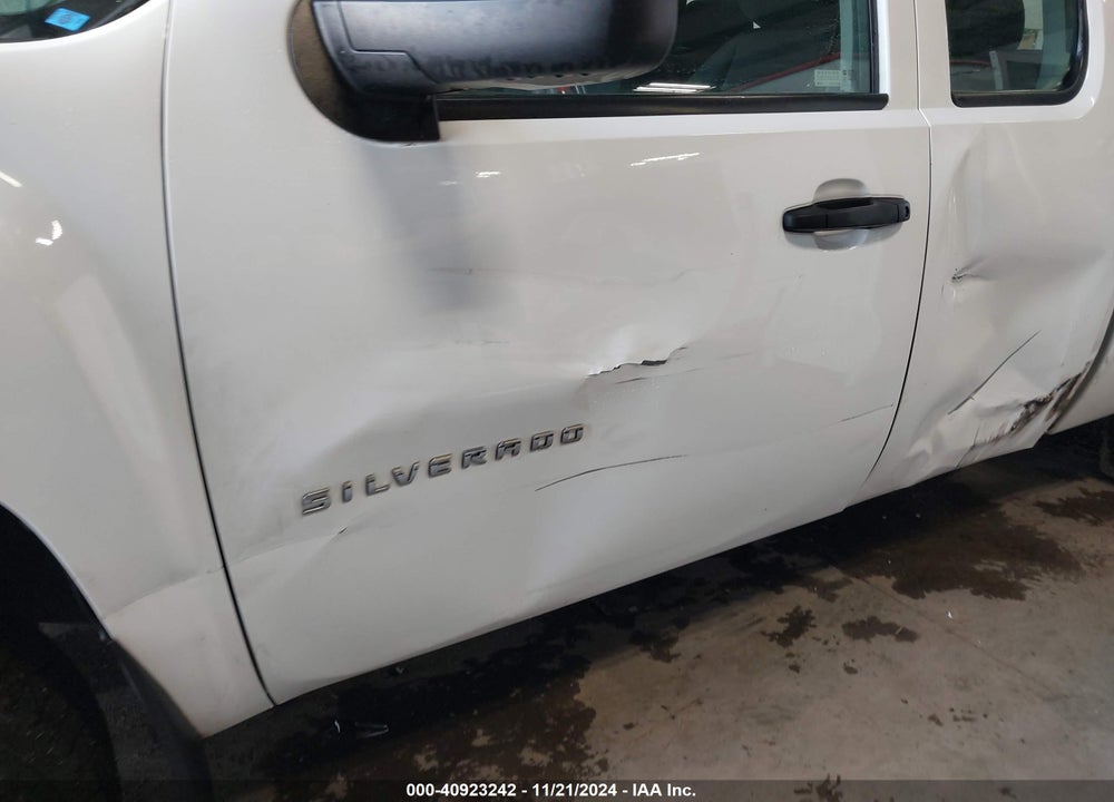 2011 CHEVROLET SILVERADO VIN: 1GCRKPEA6BZ229809