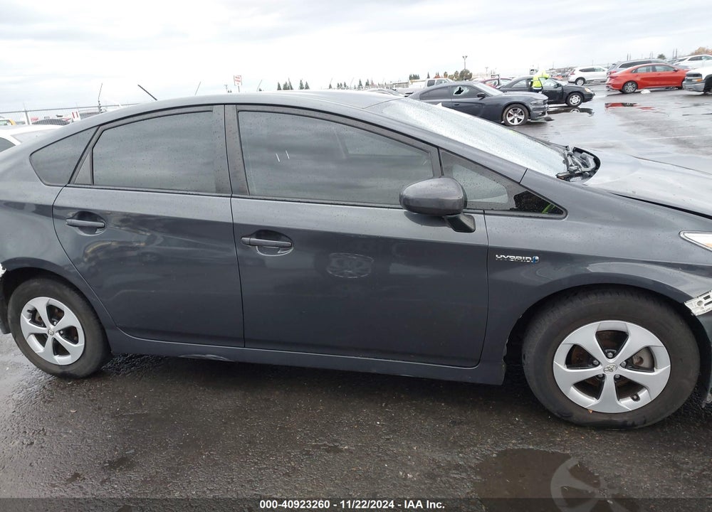2014 TOYOTA PRIUS TWO VIN: JTDKN3DU7E0363380