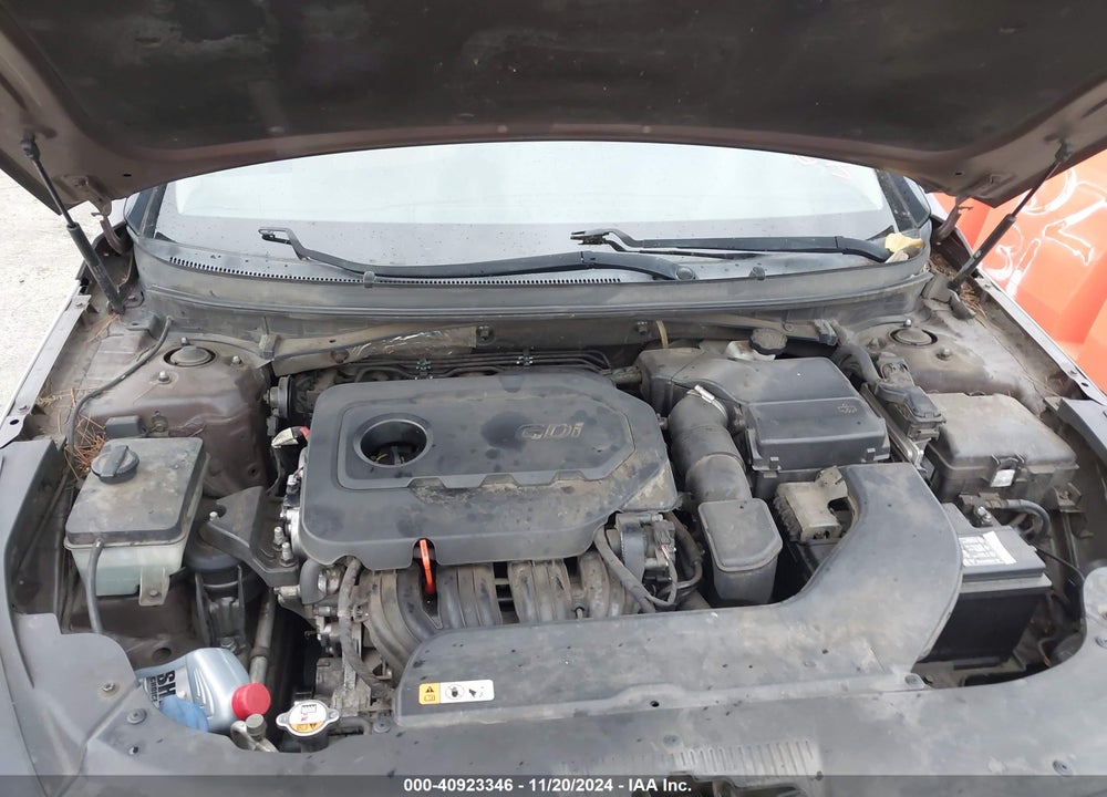 2015 HYUNDAI SONATA SE VIN: 5NPE24AF3FH022063