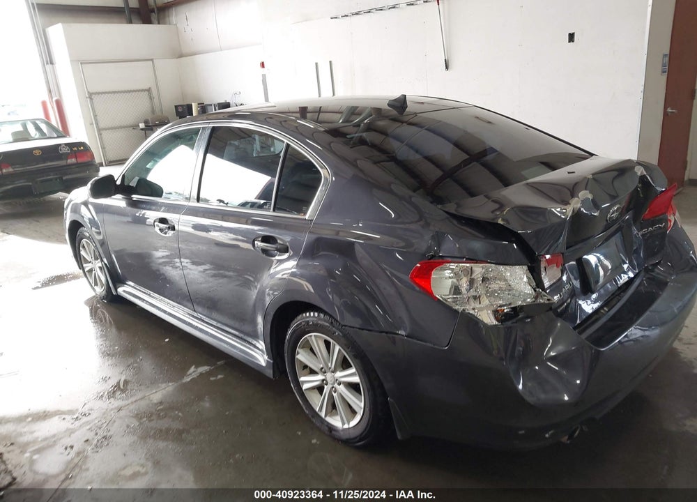 2011 SUBARU LEGACY 2.5I PREMIUM VIN: 4S3BMCF69B3236769