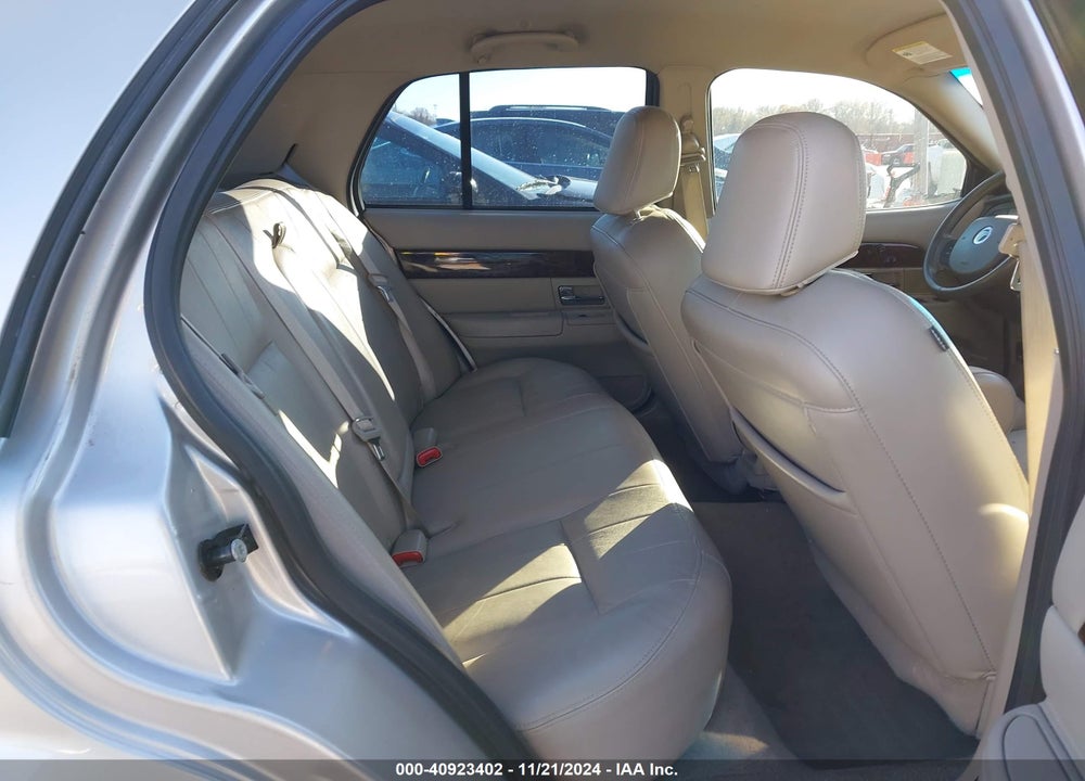 2010 MERCURY GRAND MARQUIS LS (FLEET ONLY) VIN: 2MEBM7FV4AX634499