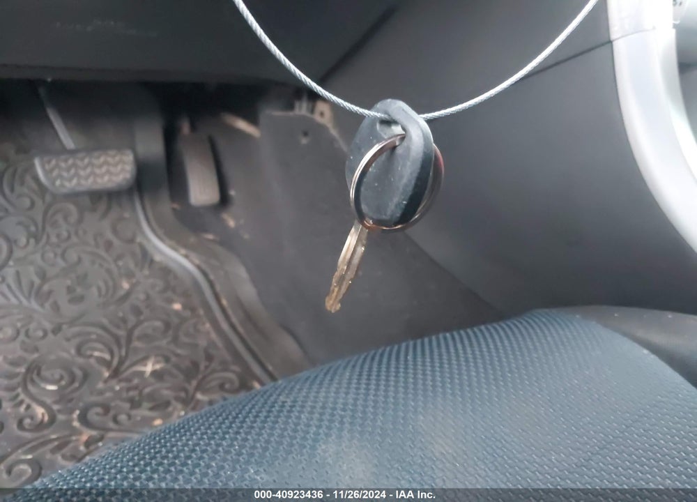 2007 SCION TC VIN: JTKDE177170157406