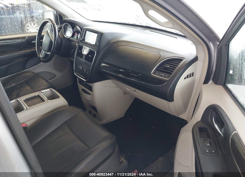 2013 CHRYSLER TOWN & COUNTRY TOURING-L VIN: 2C4RC1CG8DR734491