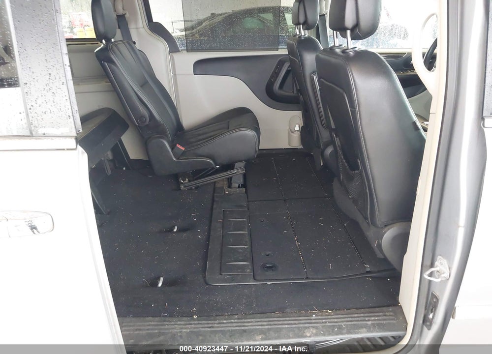 2013 CHRYSLER TOWN & COUNTRY TOURING-L VIN: 2C4RC1CG8DR734491
