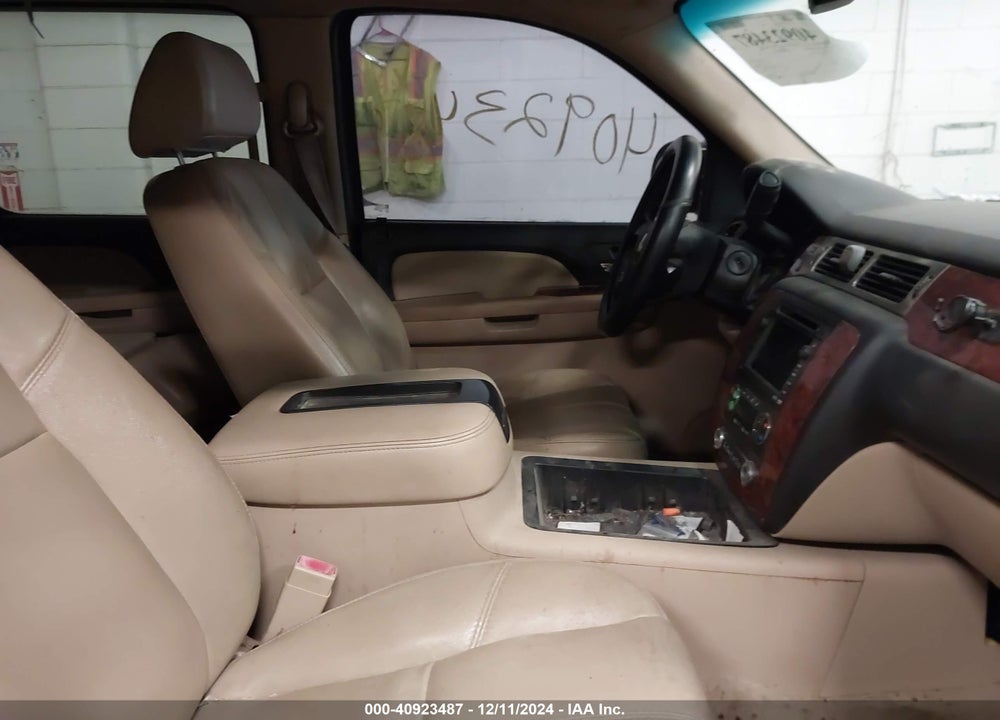 2007 CHEVROLET SUBURBAN 1500 LTZ VIN: 3GNFK16367G160280