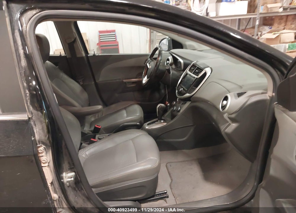 2017 CHEVROLET SONIC VIN: 1G1JF5SBXH4114972