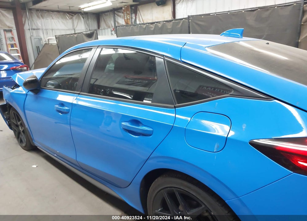 2024 HONDA CIVIC VIN: 19XFL2H81RE028028