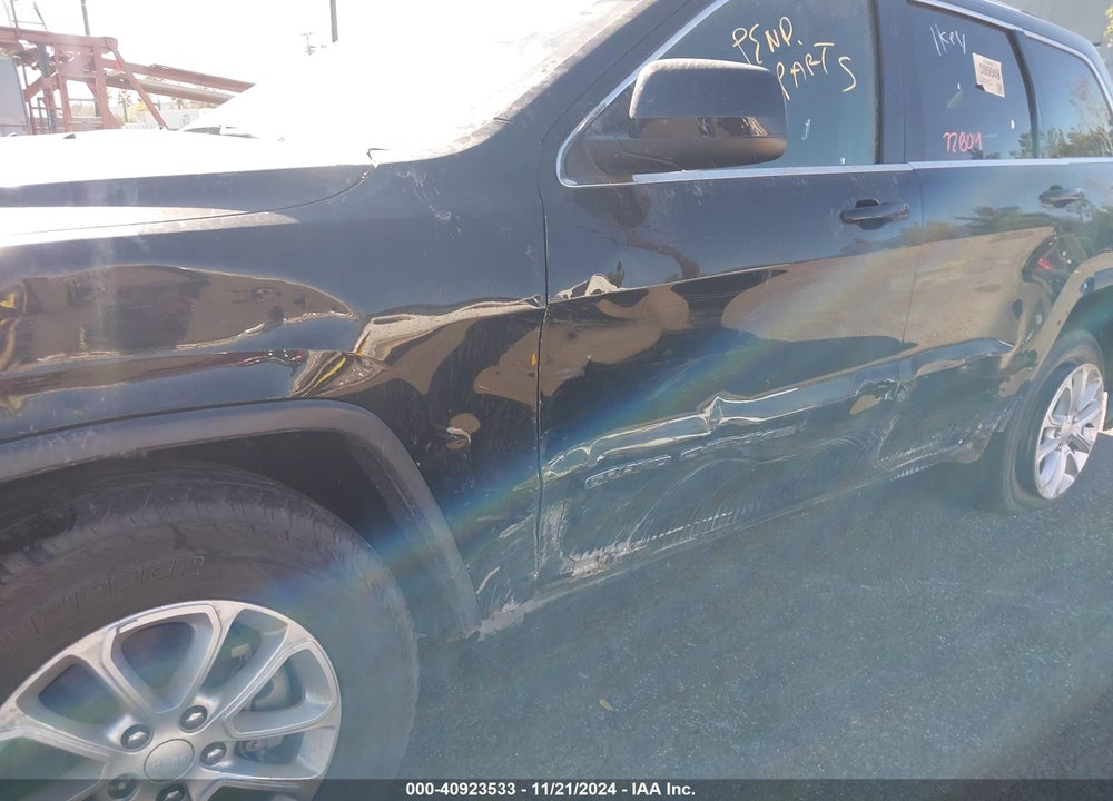 2021 JEEP GRAND CHEROKEE LAREDO E 4X4 VIN: 1C4RJFAG0MC817279