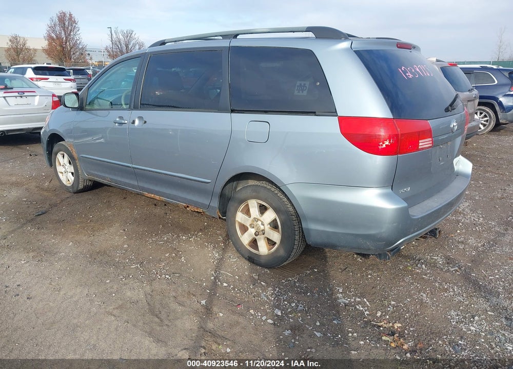 2004 TOYOTA SIENNA LE VIN: 5TDZA23C84S043400