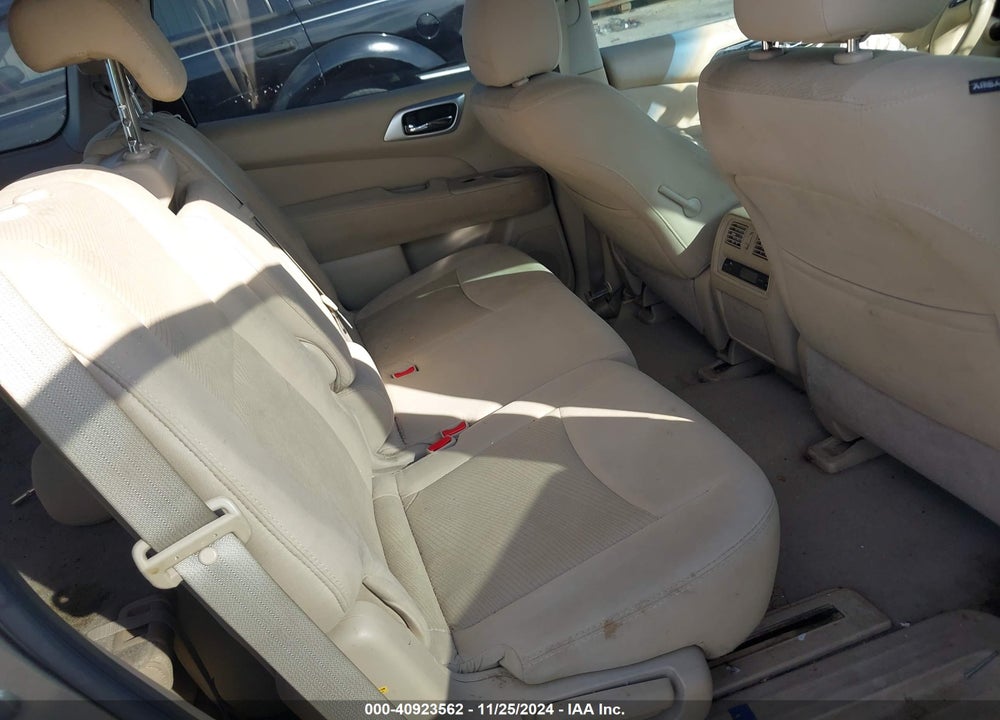 2014 NISSAN PATHFINDER S VIN: 5N1AR2MN6EC694206