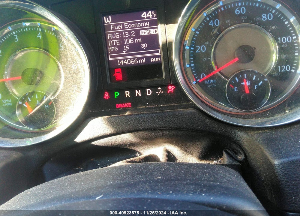 2013 CHRYSLER TOWN & COUNTRY TOURING VIN: 2C4RC1BG4DR737485