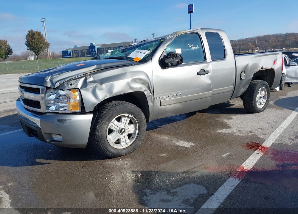 2008 CHEVROLET SILVERADO 1500 LT2 VIN: 1GCEK19038Z129592