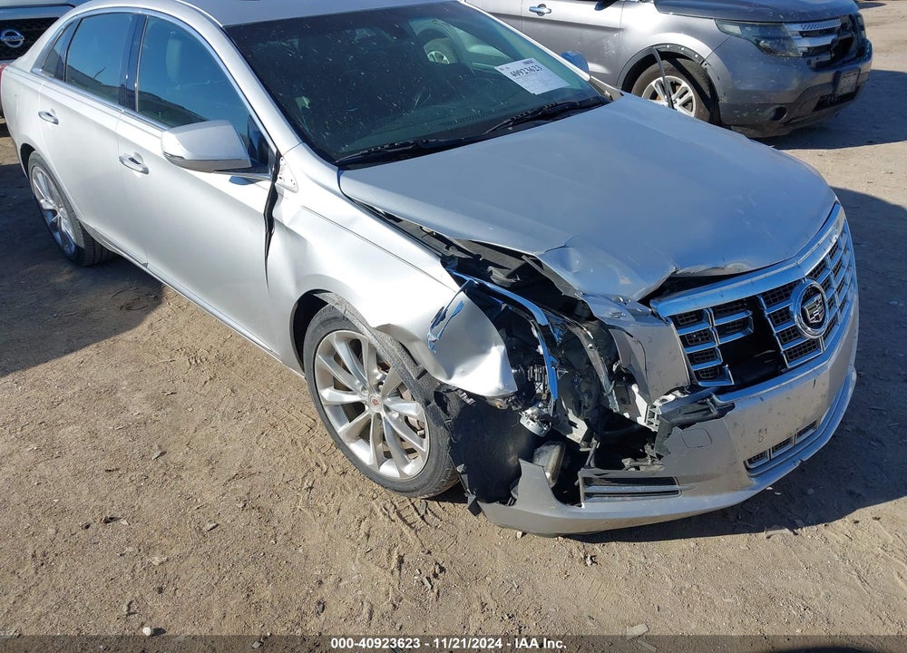 2014 CADILLAC XTS LUXURY VIN: 2G61M5S35E9225575