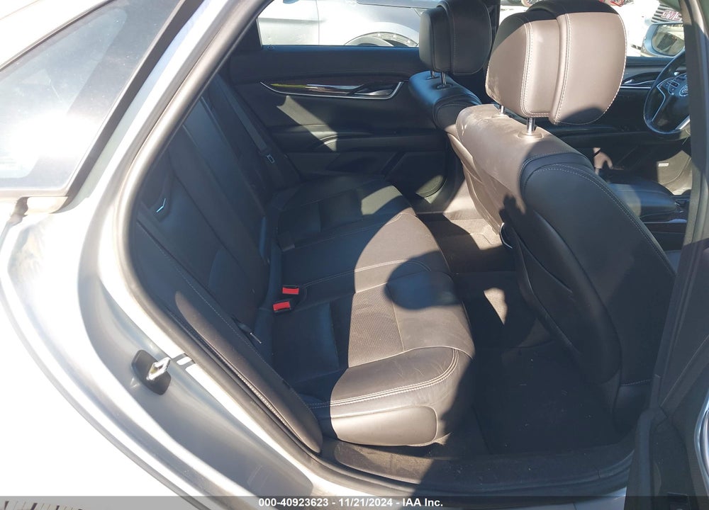 2014 CADILLAC XTS LUXURY VIN: 2G61M5S35E9225575