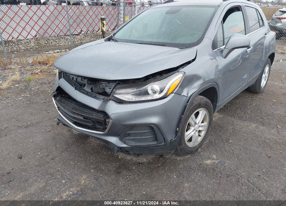 2019 CHEVROLET TRAX LT VIN: KL7CJLSB2KB939407
