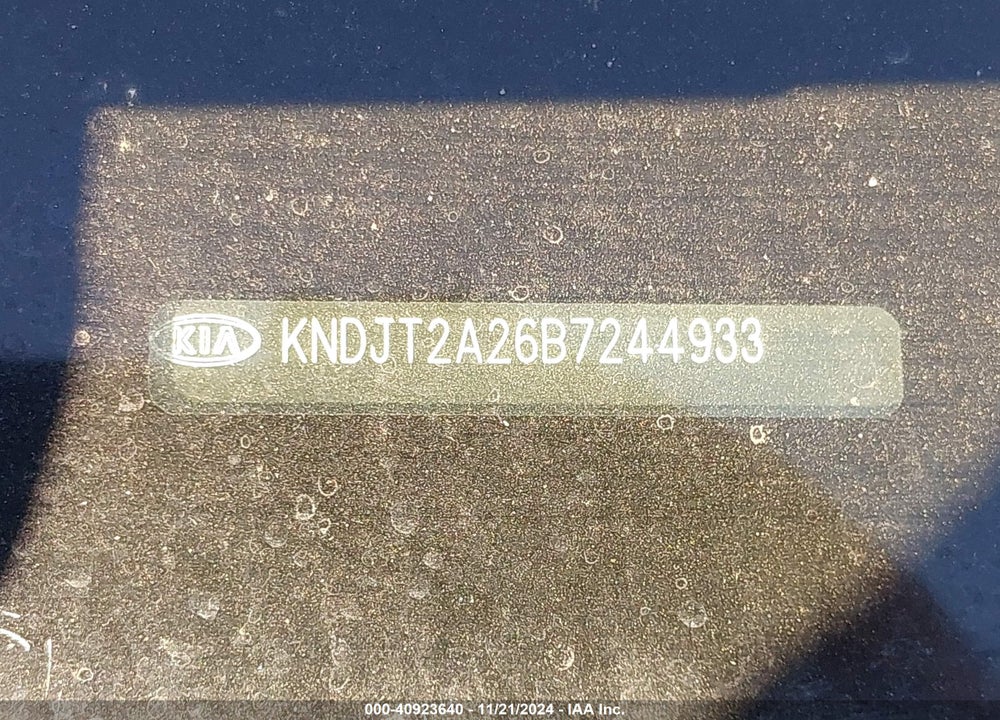 2011 KIA SOUL VIN: KNDJT2A26B7244933
