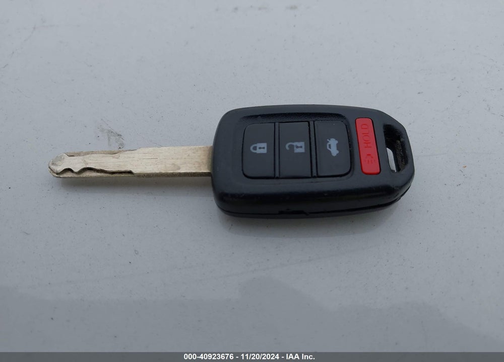 2013 HONDA ACCORD LX VIN: 1HGCR2F30DA166505