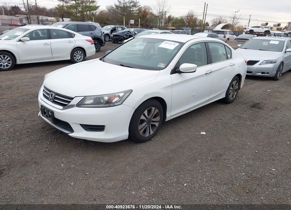 2013 HONDA ACCORD LX VIN: 1HGCR2F30DA166505
