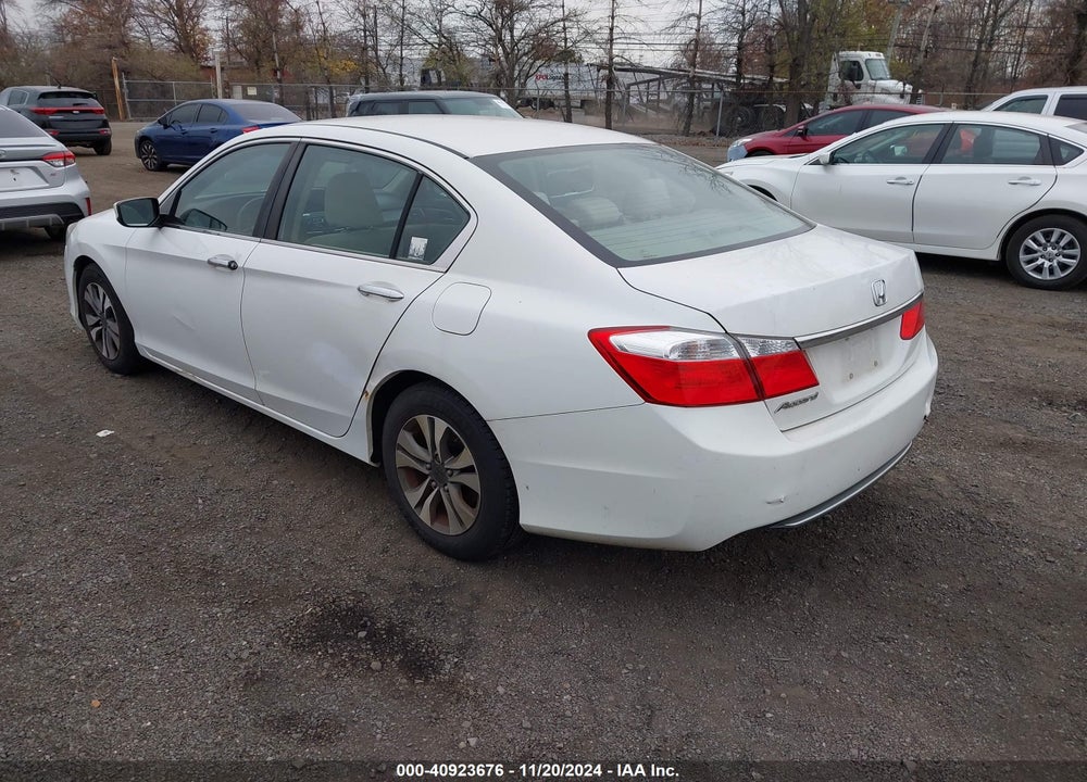 2013 HONDA ACCORD LX VIN: 1HGCR2F30DA166505
