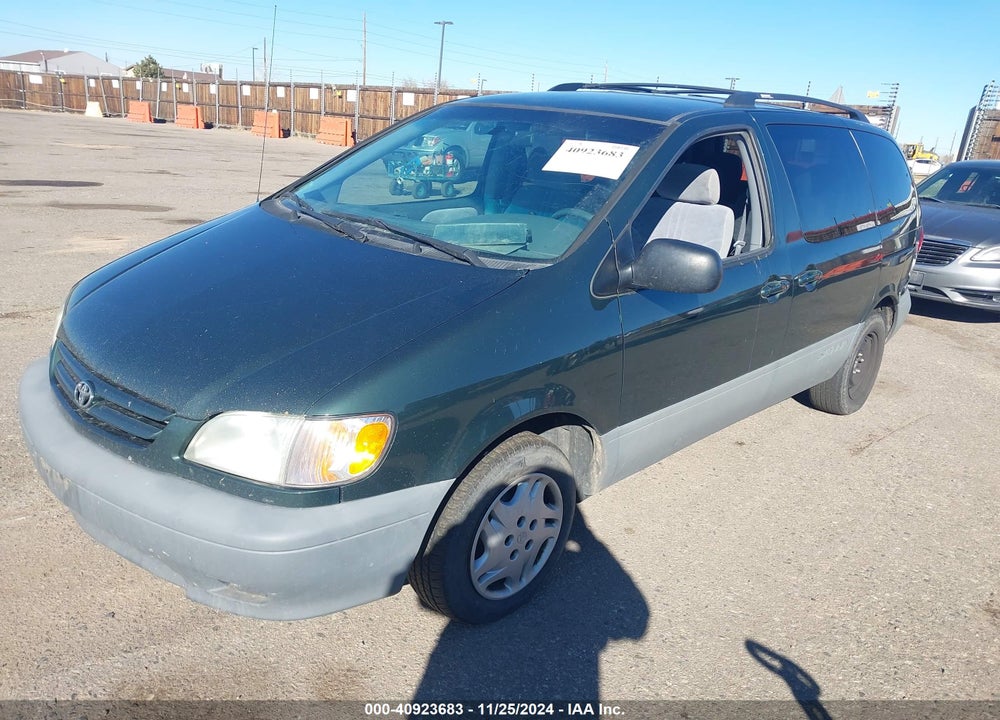 2001 TOYOTA SIENNA LE VIN: 4T3ZF13C61U411482
