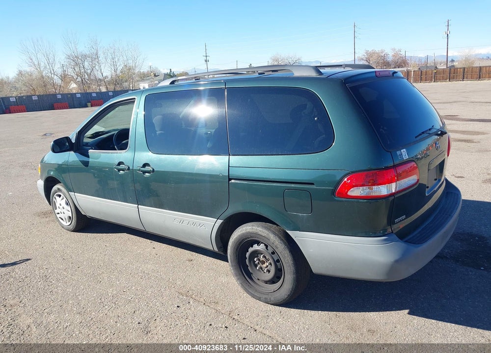 2001 TOYOTA SIENNA LE VIN: 4T3ZF13C61U411482
