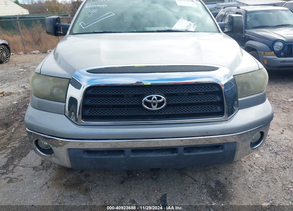2007 TOYOTA TUNDRA SR5 5.7L V8 VIN: 5TBEV54117S461019