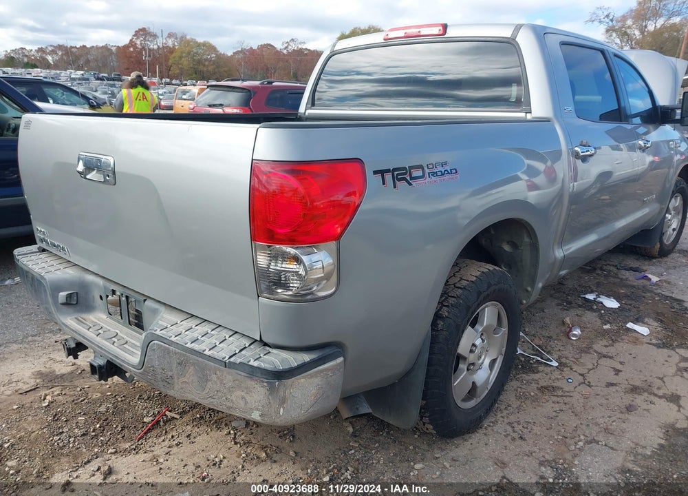 2007 TOYOTA TUNDRA SR5 5.7L V8 VIN: 5TBEV54117S461019