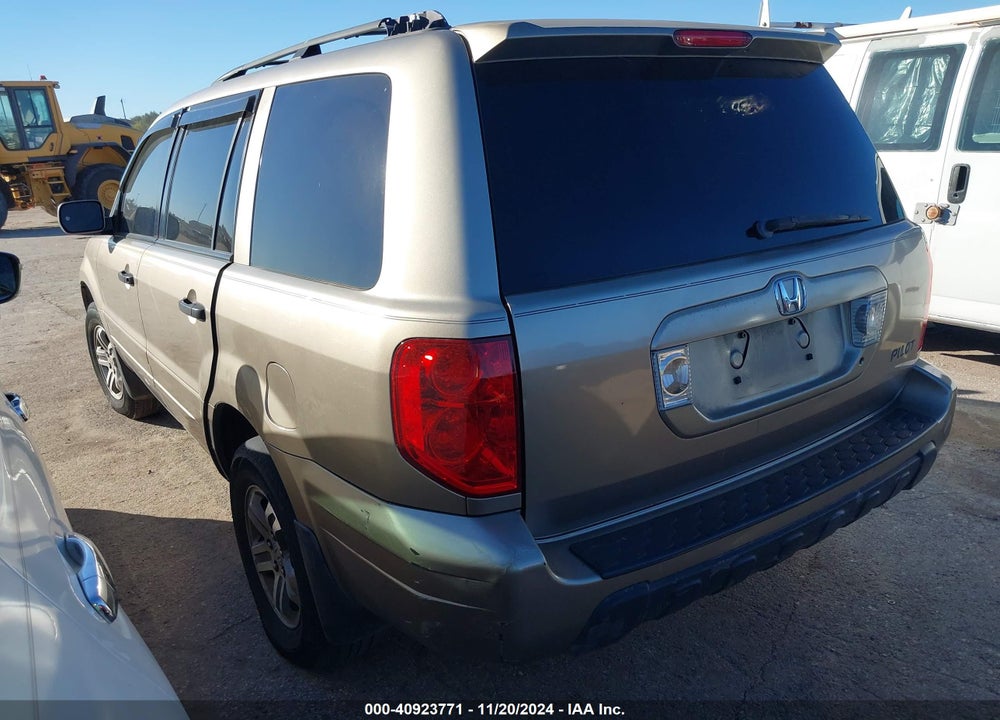 2005 HONDA PILOT EX-L VIN: 5FNYF18675B006466