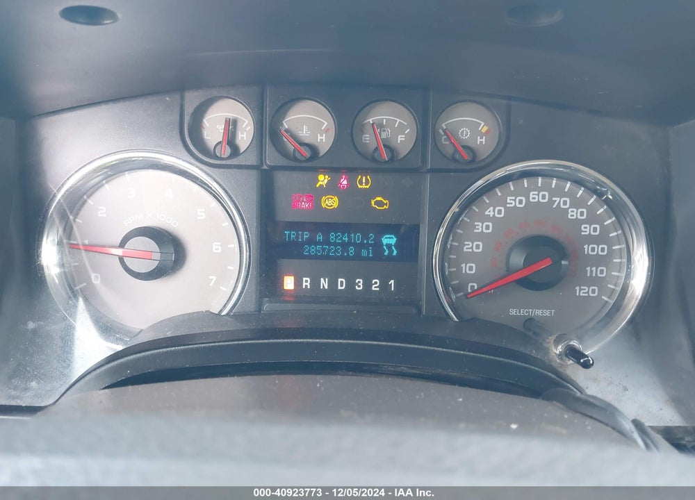 2009 FORD F-150 XL/XLT VIN: 1FTRW12859FA61093