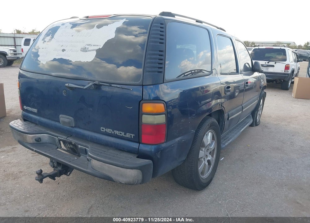 2005 CHEVROLET TAHOE LS VIN: 1GNEC13V75R119281