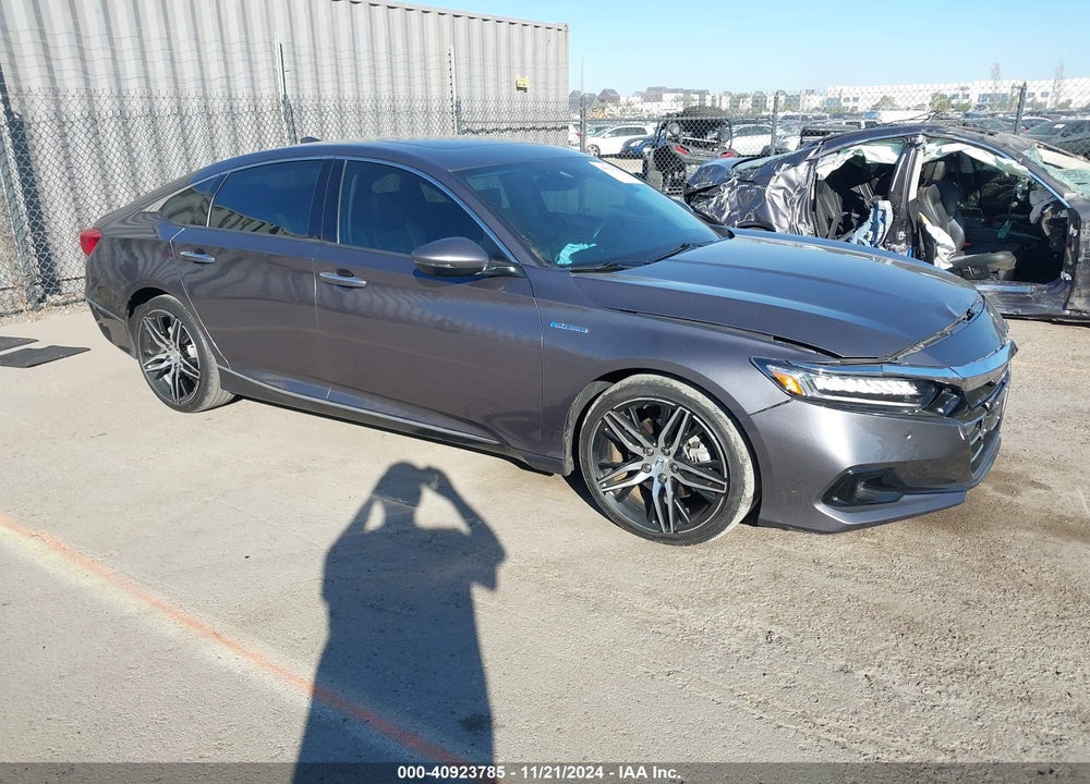 2022 HONDA ACCORD HYBRID TOURING VIN: 1HGCV3F93NA015472