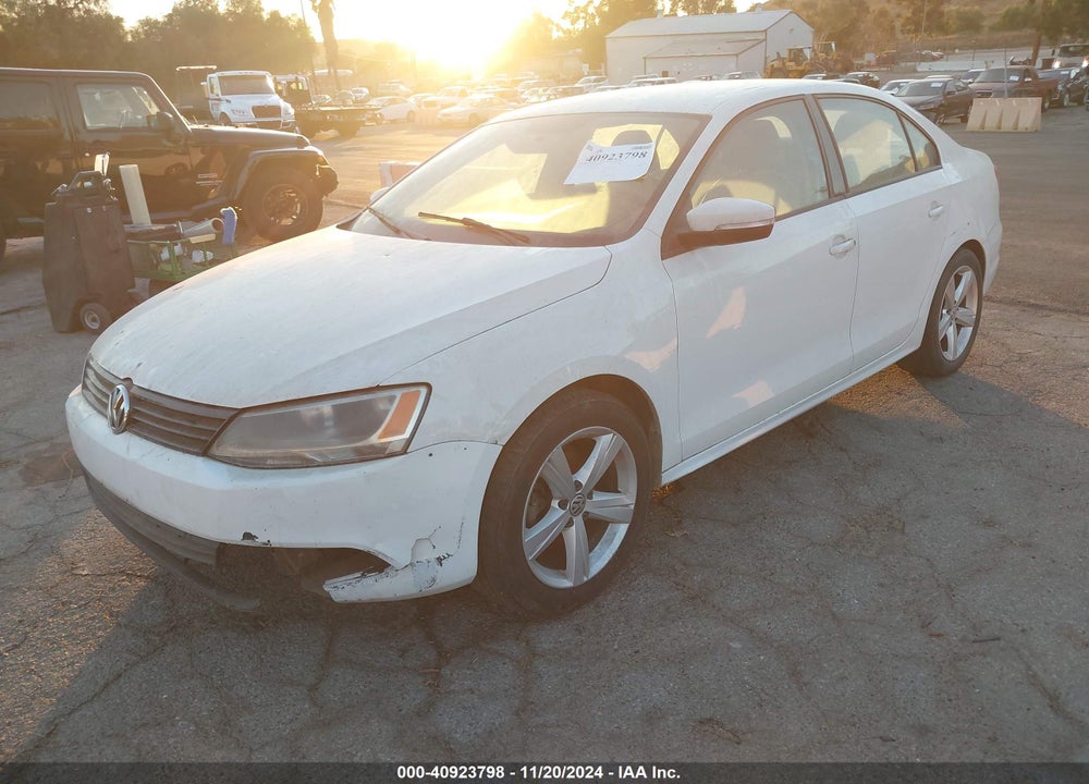 2011 VOLKSWAGEN JETTA 2.5L SE VIN: 3VWDX7AJ7BM304307