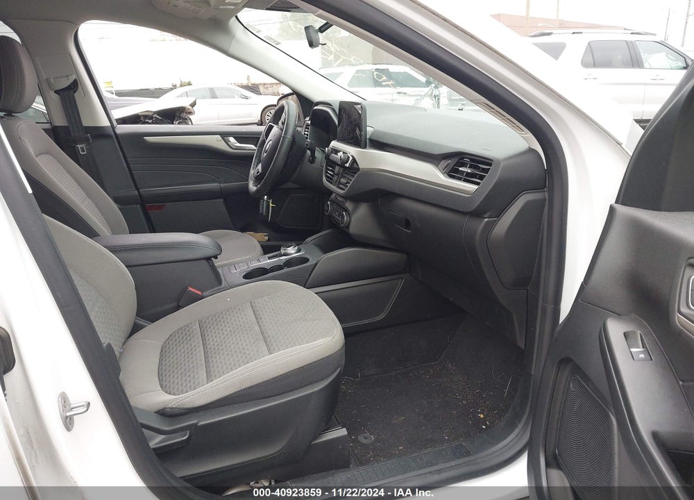 2021 FORD ESCAPE SE VIN: 1FMCU9G66MUA65025
