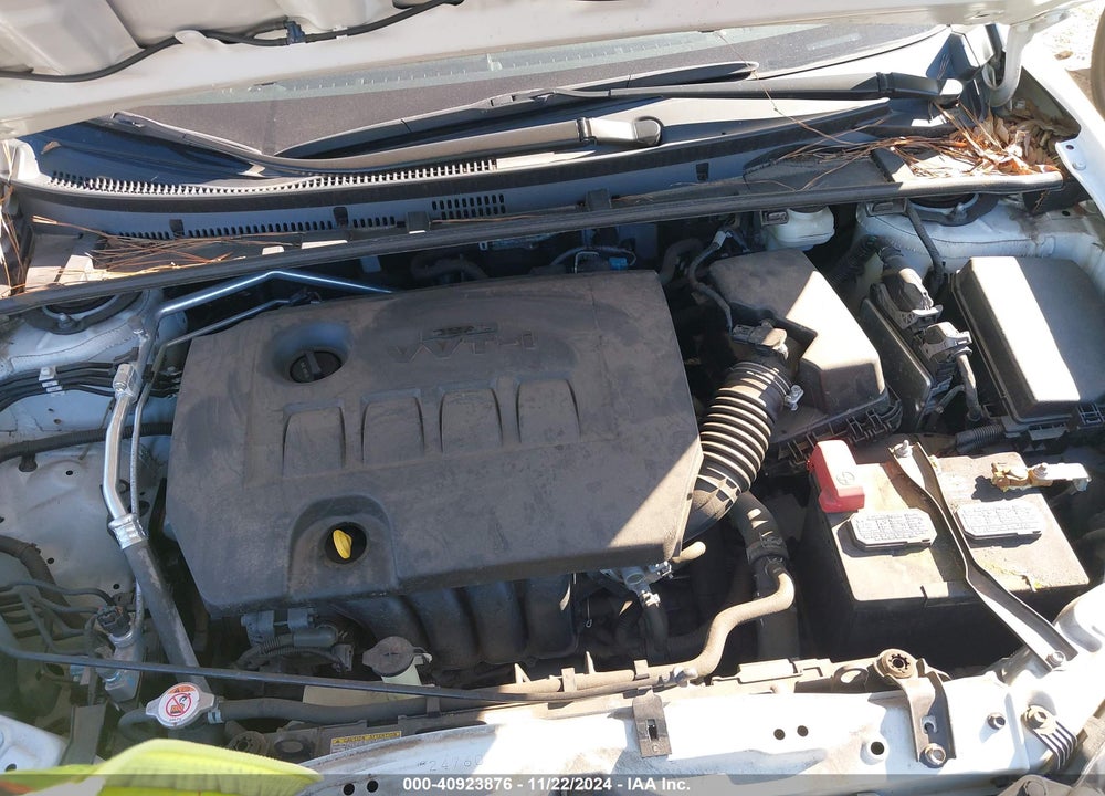2019 TOYOTA COROLLA SE VIN: 5YFBURHEXKP900057