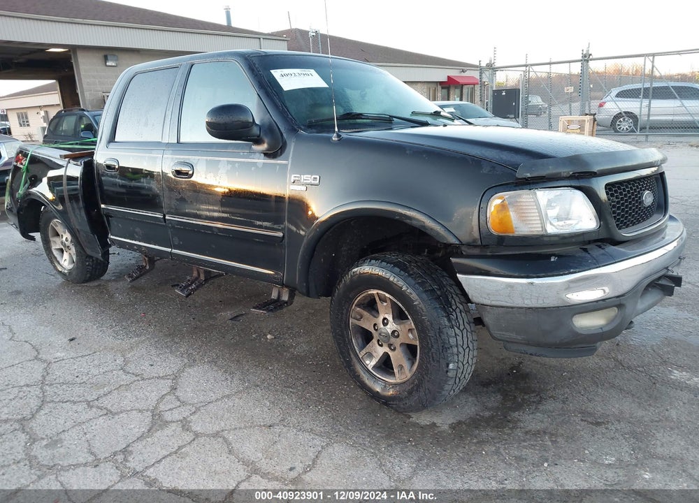 2002 FORD F-150 LARIAT/XLT VIN: 1FTRW08L52KC40351