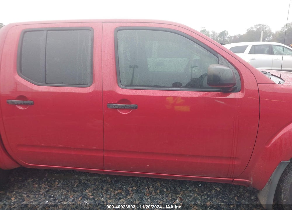 2009 NISSAN FRONTIER SE VIN: 1N6AD07U39C422922