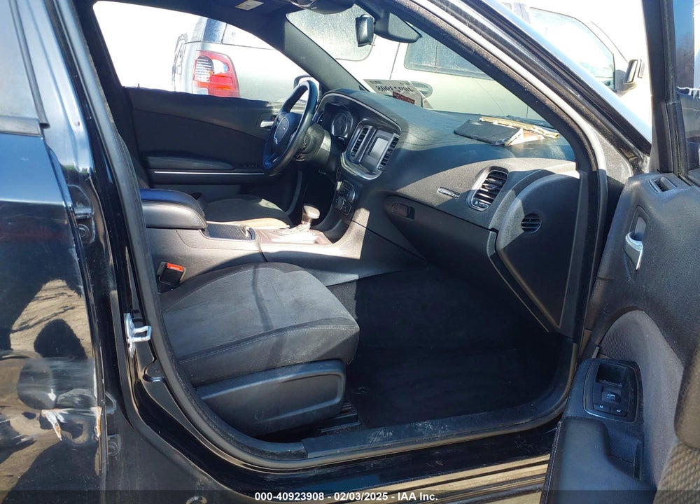 2015 DODGE CHARGER VIN: 2C3CDXBG6FH717063
