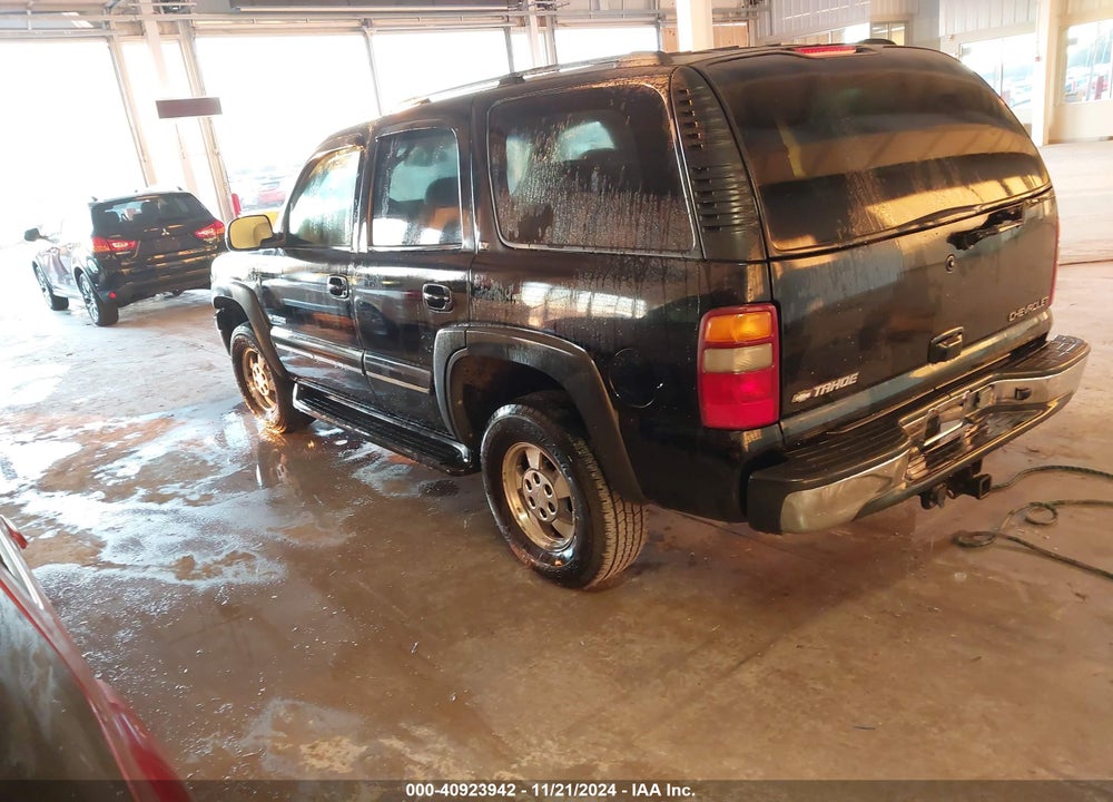 2002 CHEVROLET TAHOE LT VIN: 1GNEK13Z52J206385