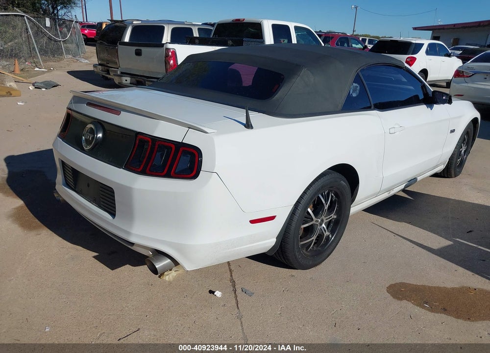 2014 FORD MUSTANG GT VIN: 1ZVBP8FF5E5218022