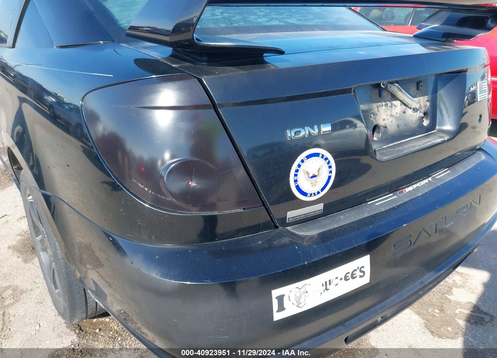 2007 SATURN ION VIN: 1G8AY15P87Z119357