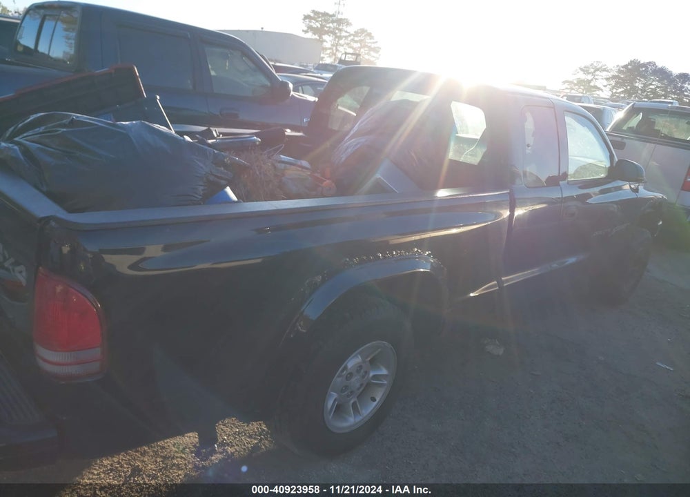 2000 DODGE DAKOTA SLT/SPORT VIN: 1B7GG22N3YS697498