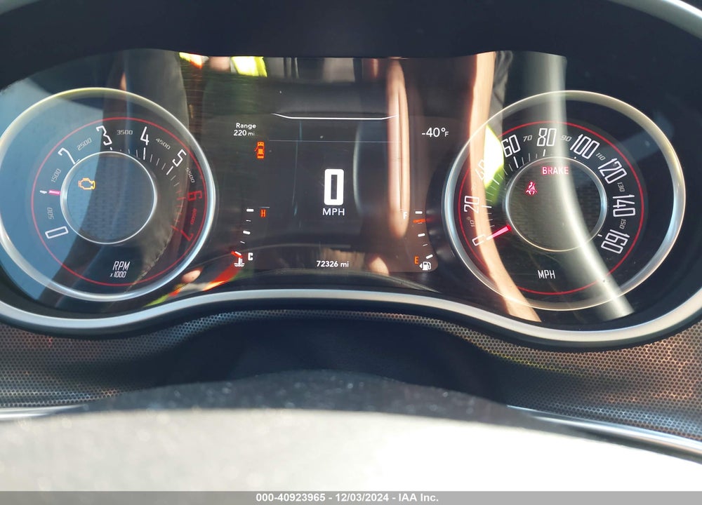 2015 DODGE CHALLENGER R/T PLUS VIN: 2C3CDZBT4FH889360