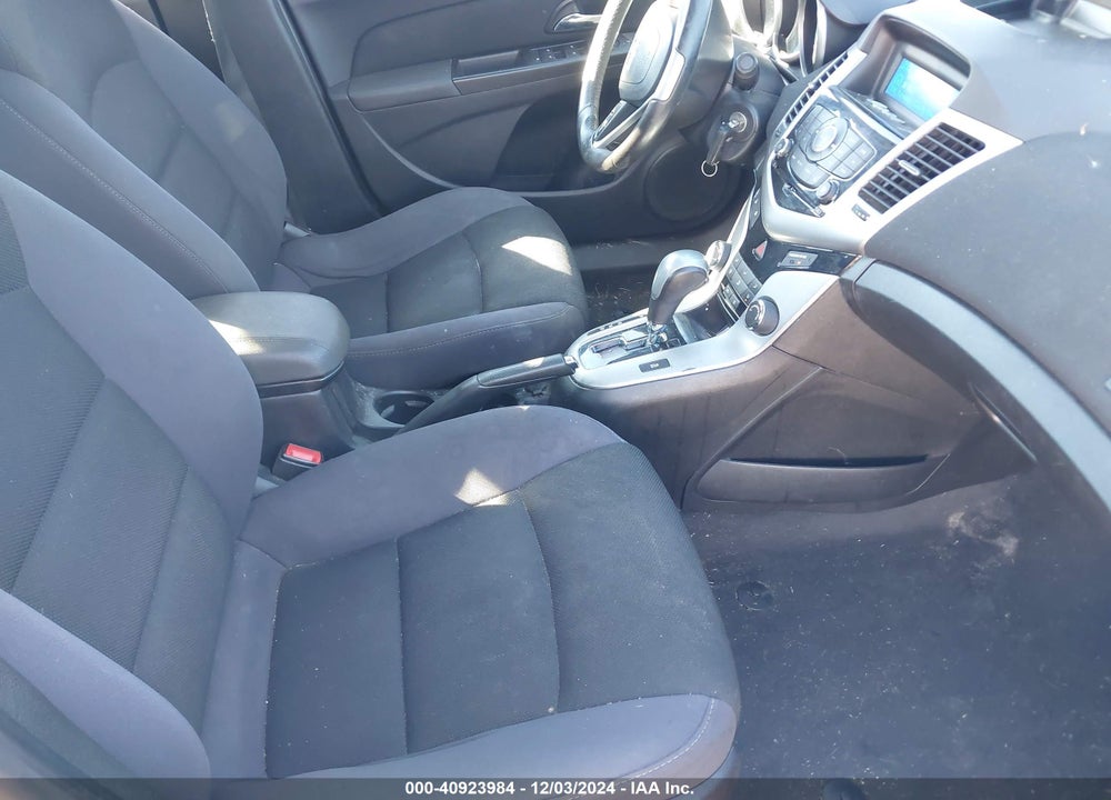 2014 CHEVROLET CRUZE 1LT AUTO VIN: 1G1PC5SB4E7363894
