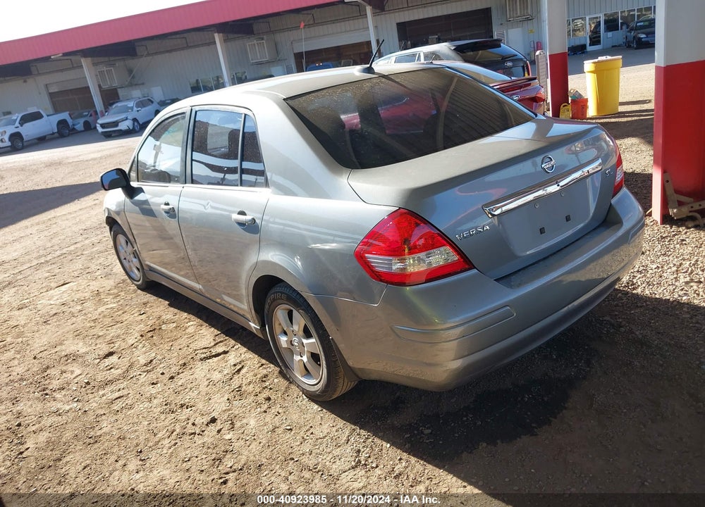 2007 NISSAN VERSA 1.8SL VIN: 3N1BC11E17L443192