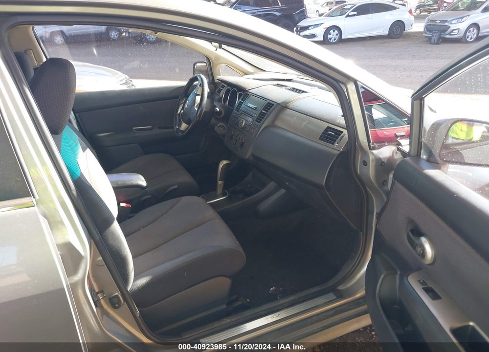 2007 NISSAN VERSA 1.8SL VIN: 3N1BC11E17L443192