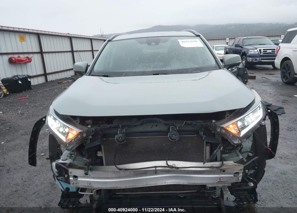 2019 TOYOTA RAV4 XLE VIN: 2T3P1RFV0KW022811