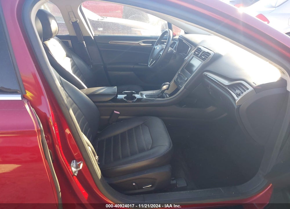 2016 FORD FUSION SE VIN: 3FA6P0HD4GR109462
