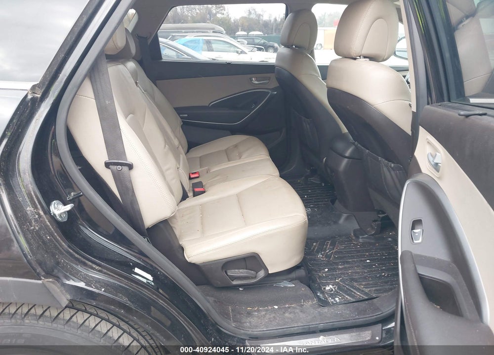 2017 HYUNDAI SANTA FE SE VIN: KM8SNDHF2HU202512