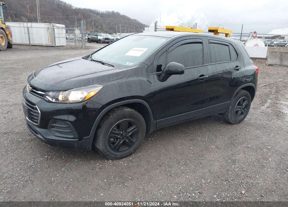 2021 CHEVROLET TRAX AWD LS VIN: KL7CJNSB5MB360586